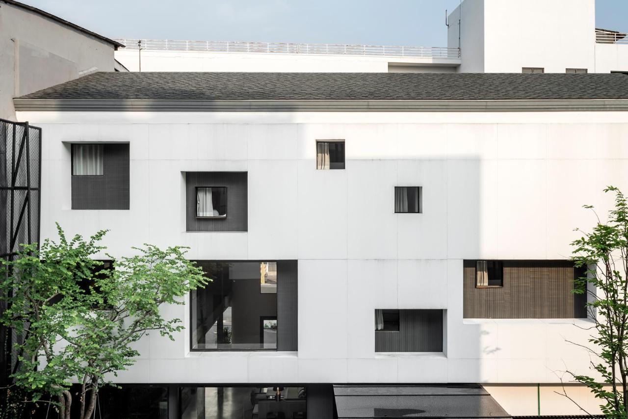 Lilit Bang Lumphu Hotel Bangkok Exterior photo