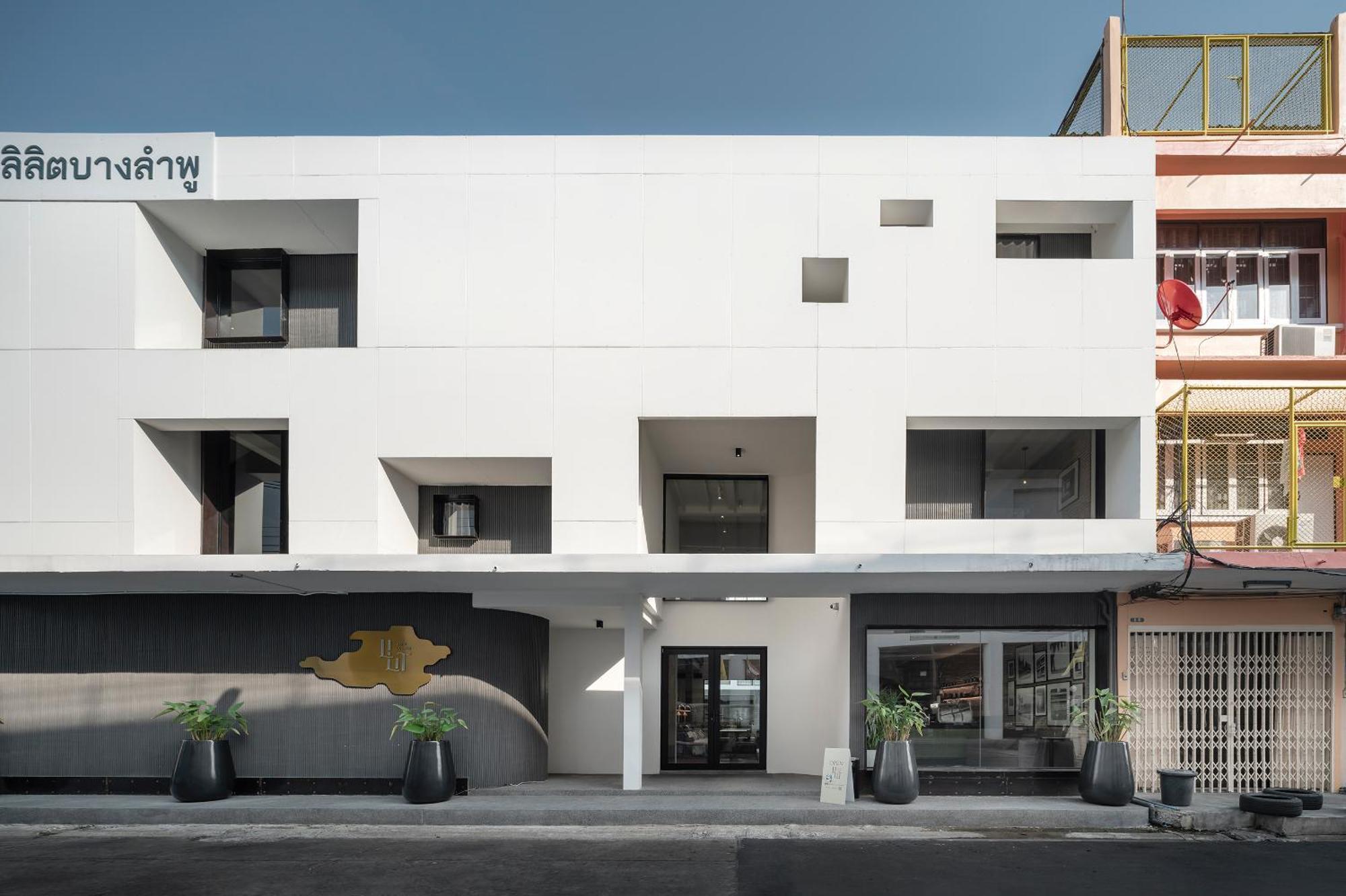 Lilit Bang Lumphu Hotel Bangkok Exterior photo